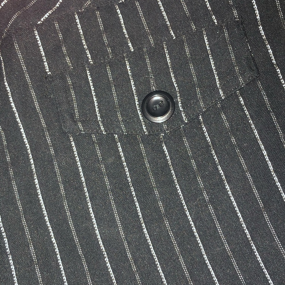 Capris - Picture 4 of 4